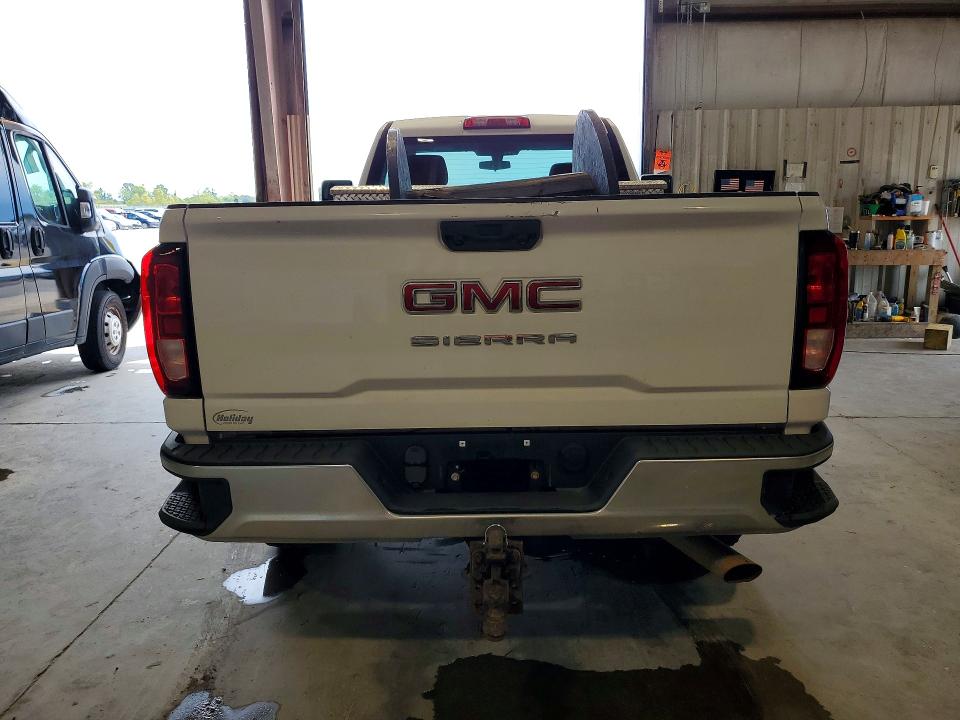 Photo 6 from auction – 2022 GMC SIERRA with VIN 1GT09LE75NF330671