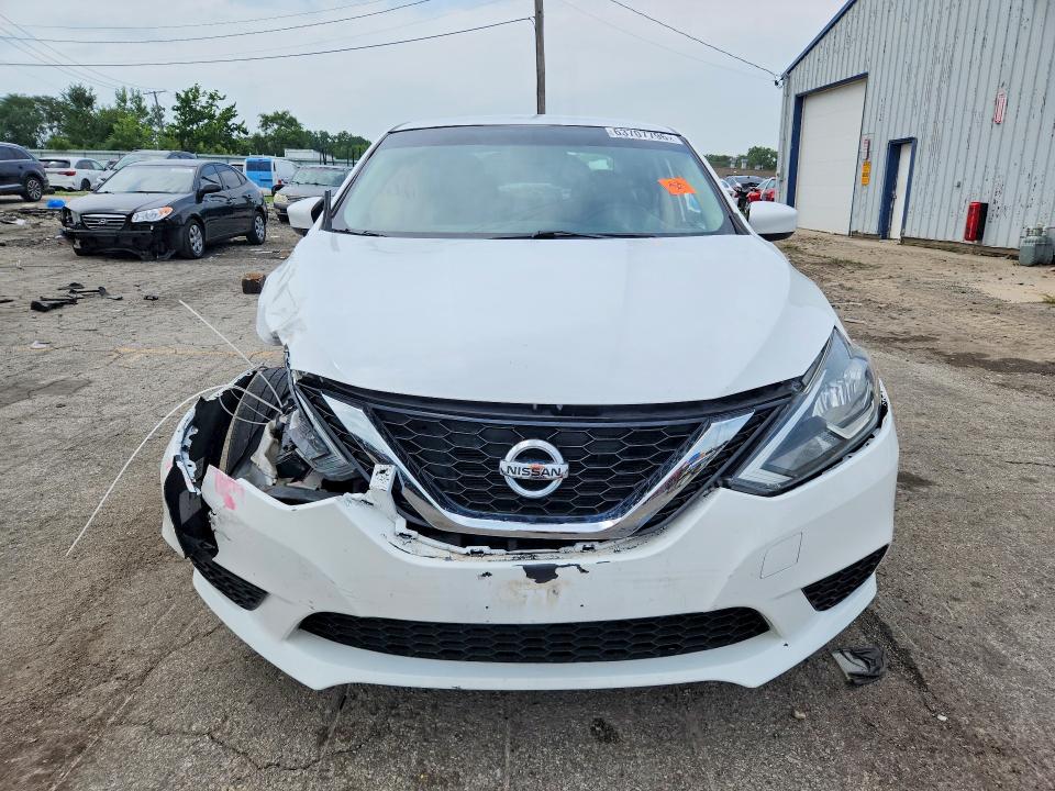 Photo 5 from auction – 2017 NISSAN SENTRA with VIN 3N1AB7AP4HY268279