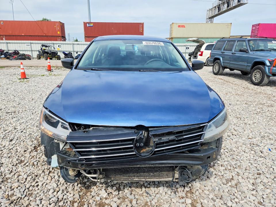 Photo 5 from auction – 2016 VOLKSWAGEN JETTA with VIN 3VW267AJ8GM298650