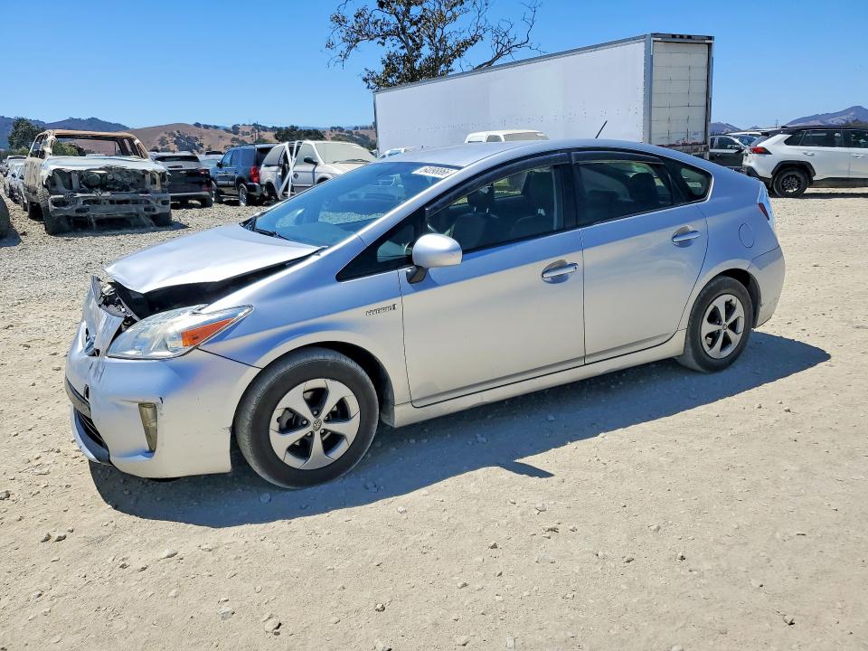 TOYOTA PRIUS 2015 with VIN JTDKN3DU8F0485263 - Photo from auction