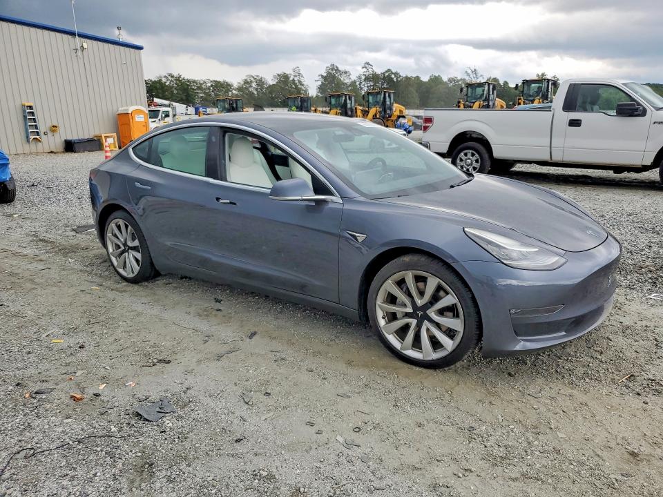 Photo 4 from auction – 2020 TESLA MODEL 3 with VIN 5YJ3E1EBXLF783316
