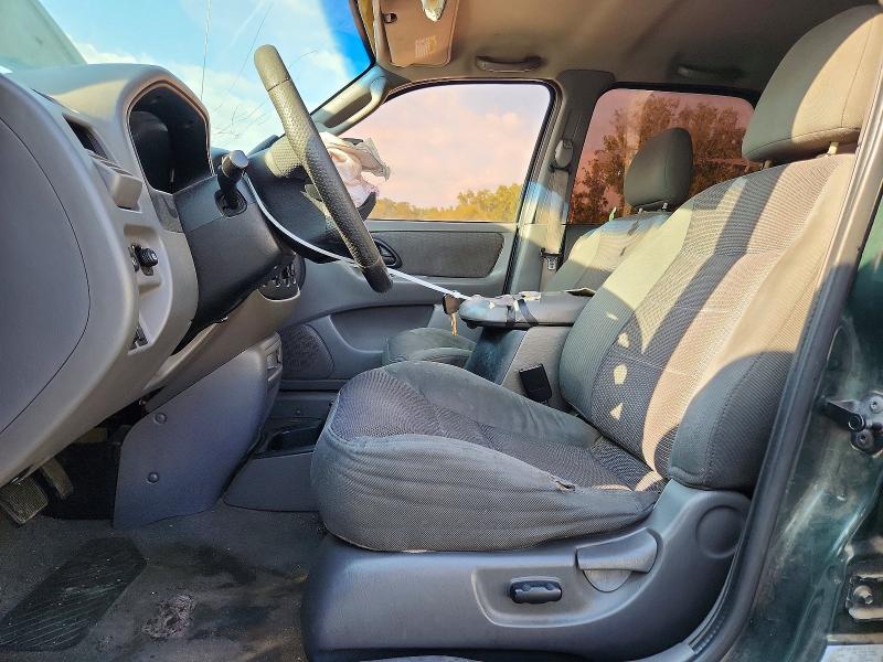 Photo 7 from auction – 2002 FORD ESCAPE with VIN 1FMYU03182KE08700
