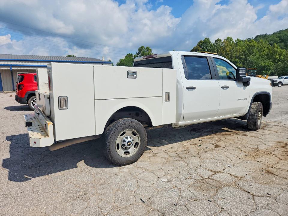 Photo 3 from auction – 2024 CHEVROLET SILVERADO with VIN 1GC4YLE79RF332577