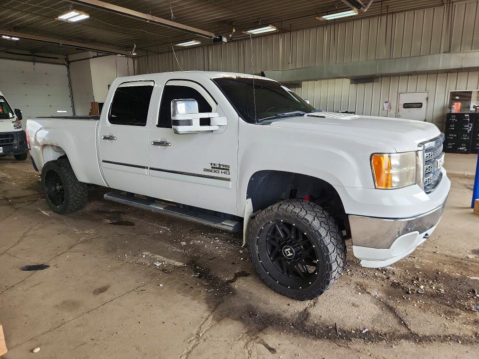 Photo 4 from auction – 2014 GMC SIERRA with VIN 1GT120C88EF149213