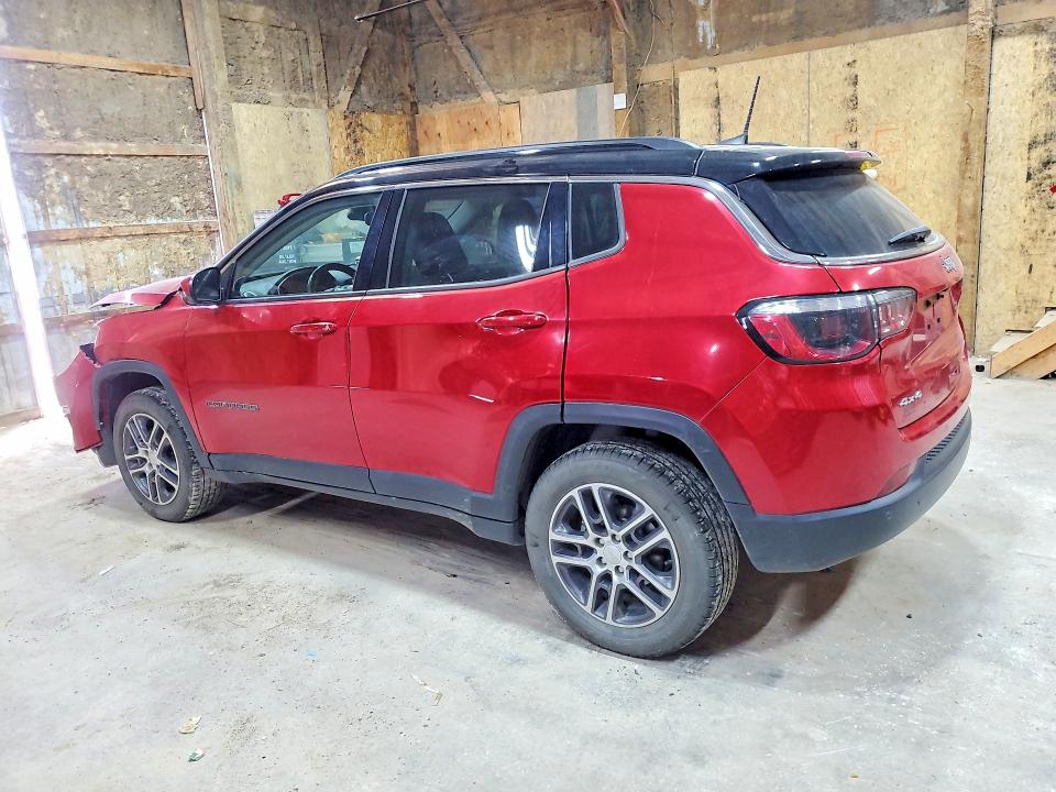 Foto 2 de la subasta – 2020 JEEP COMPASS con VIN 3C4NJDBB5LT254920