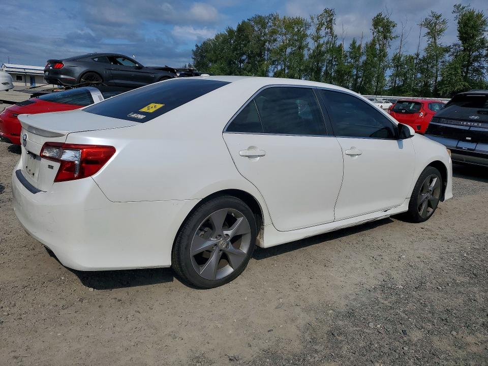 Photo 3 from auction – 2012 TOYOTA CAMRY with VIN 4T1BF1FK9CU631554