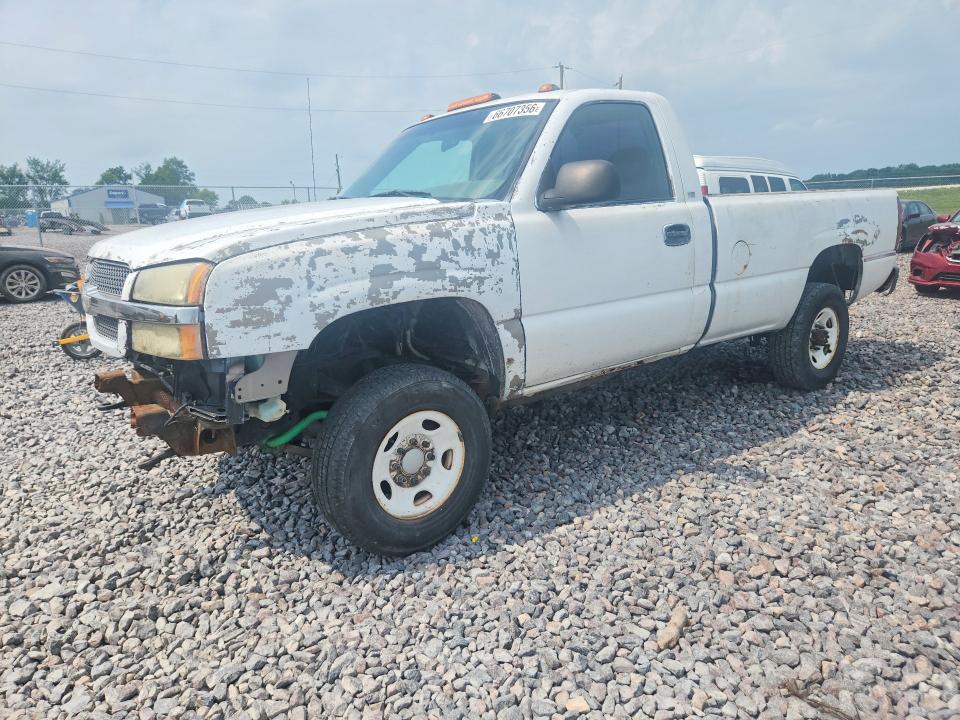 CHEVROLET SILVERADO 2003 with VIN 1GCHK24U13E128387 - Photo from auction
