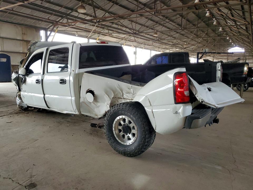 Photo 2 from auction – 2006 CHEVROLET SILVERADO with VIN 1GCHC23D56F188234