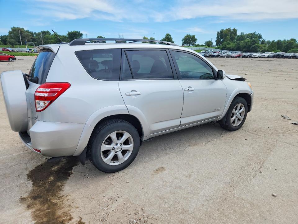 Photo 3 from auction – 2011 TOYOTA RAV4 with VIN 2T3DK4DV7BW052894
