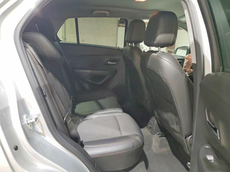 Photo 11 from auction – 2022 CHEVROLET TRAX with VIN KL7CJPSM0NB538922