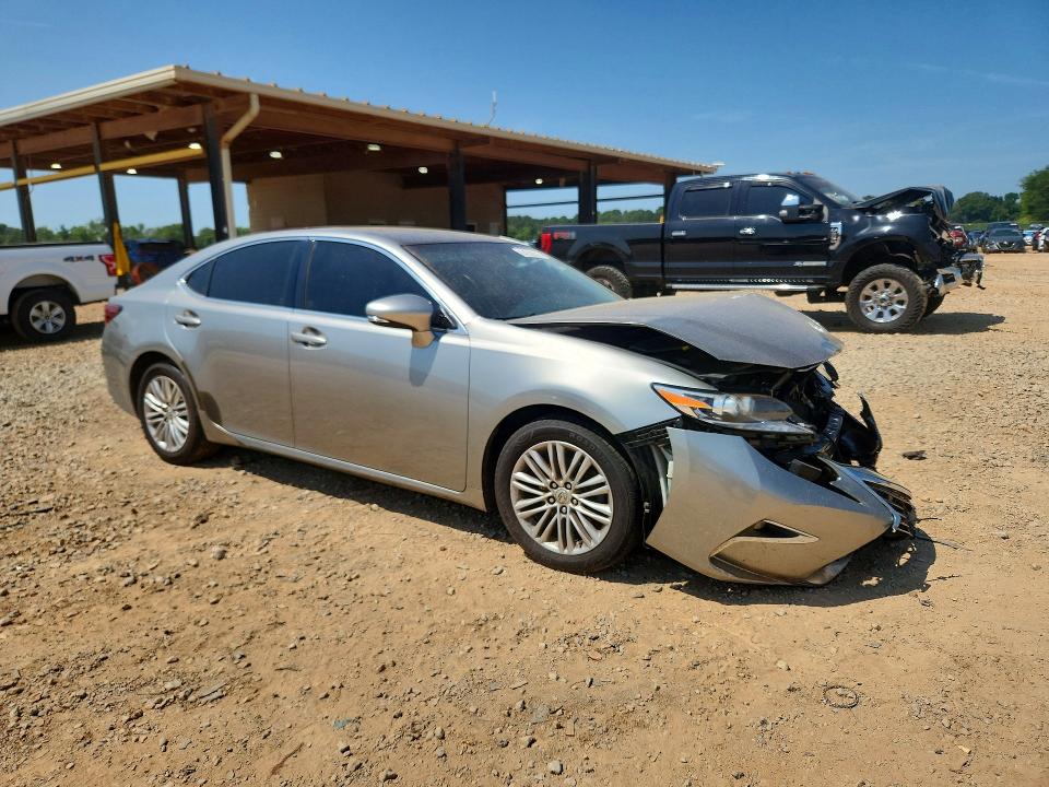 Photo 4 from auction – 2016 LEXUS ES with VIN JTHBK1GG2G2218451
