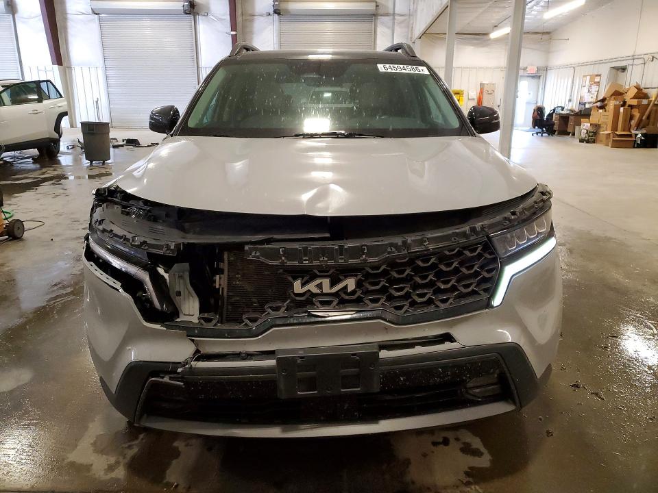 Photo 5 from auction – 2023 KIA SORENTO with VIN 5XYRHDLF5PG251186