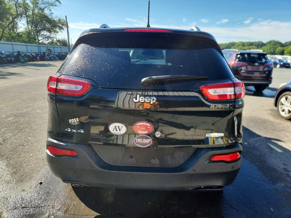 Photo 6 from auction – 2016 JEEP CHEROKEE with VIN 1C4PJMCB0GW213800