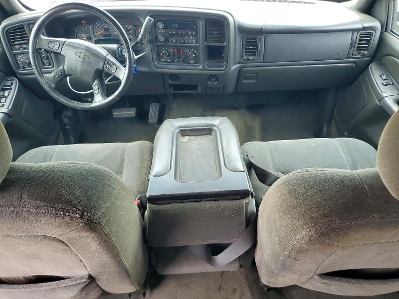Photo 8 from auction – 2004 CHEVROLET SILVERADO with VIN 2GCEK13T041315869