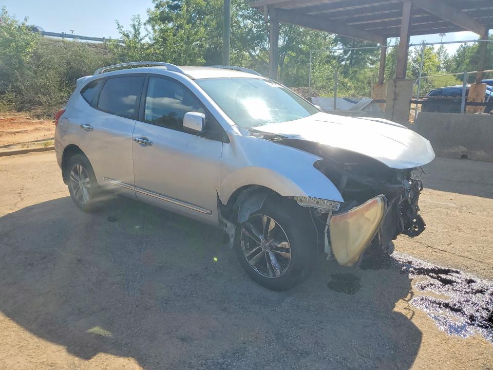 Photo 4 from auction – 2013 NISSAN ROGUE with VIN JN8AS5MT2DW503522