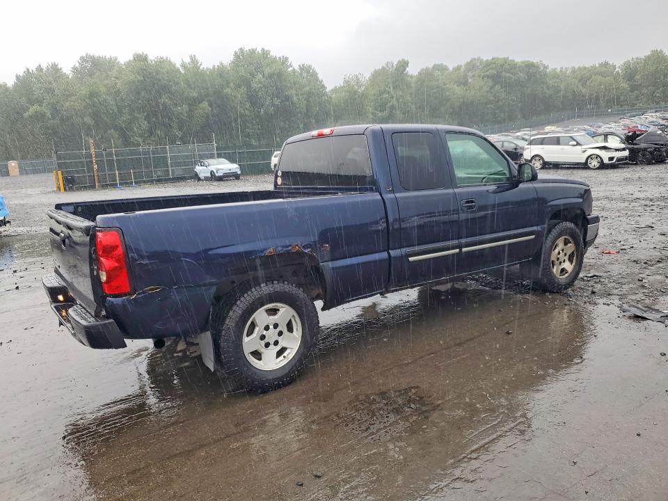 Photo 3 from auction – 2006 CHEVROLET SILVERADO with VIN 1GCEK19B96Z168556