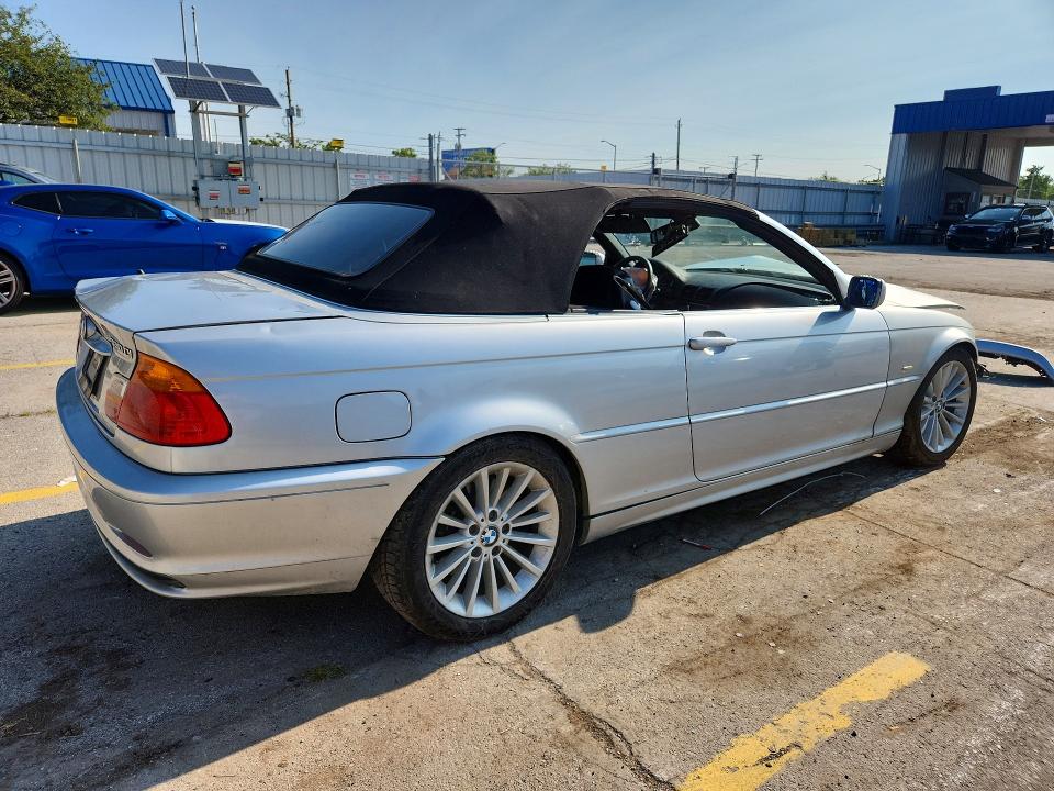Photo 3 from auction – 2001 BMW 330 with VIN WBABS53401EV85680