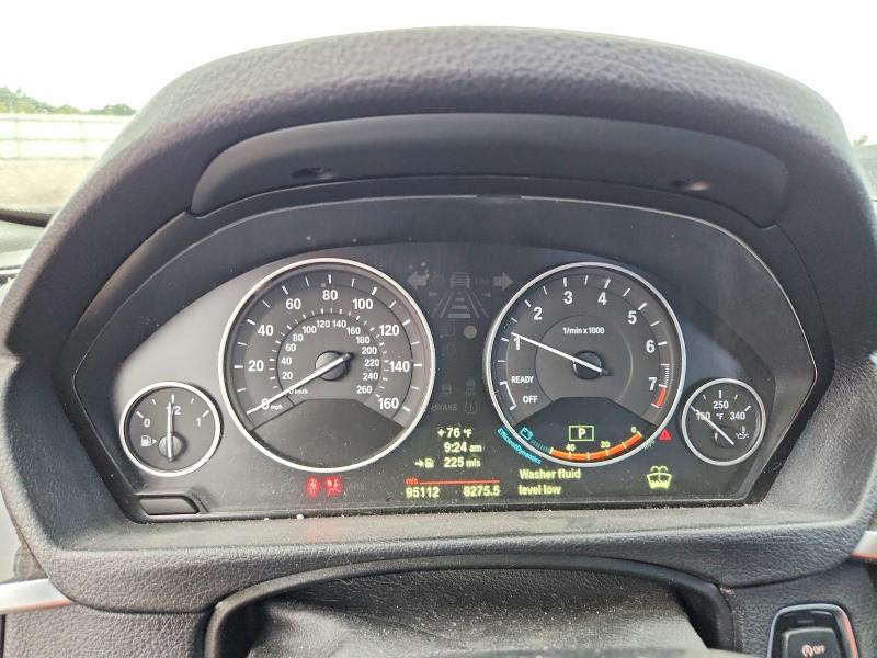 Photo 9 from auction – 2012 BMW 328 with VIN WBA3A5C54CF341589