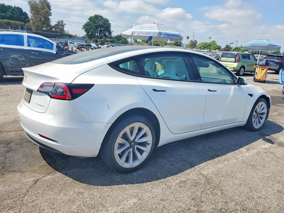 Photo 3 from auction – 2022 TESLA MODEL 3 with VIN 5YJ3E1EB7NF265344