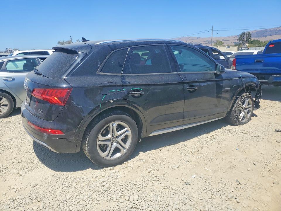 Photo 3 from auction – 2018 AUDI Q5 with VIN WA1ANAFY7J2221569