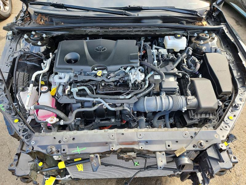 Photo 11 from auction – 2024 TOYOTA CAMRY with VIN 4T1K31AK6RU069718