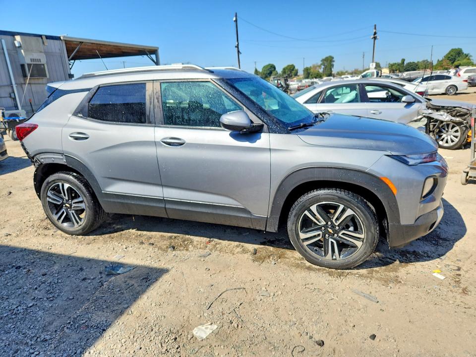 Photo 4 from auction – 2023 CHEVROLET TRAILBLAZER with VIN KL79MPS22PB219024