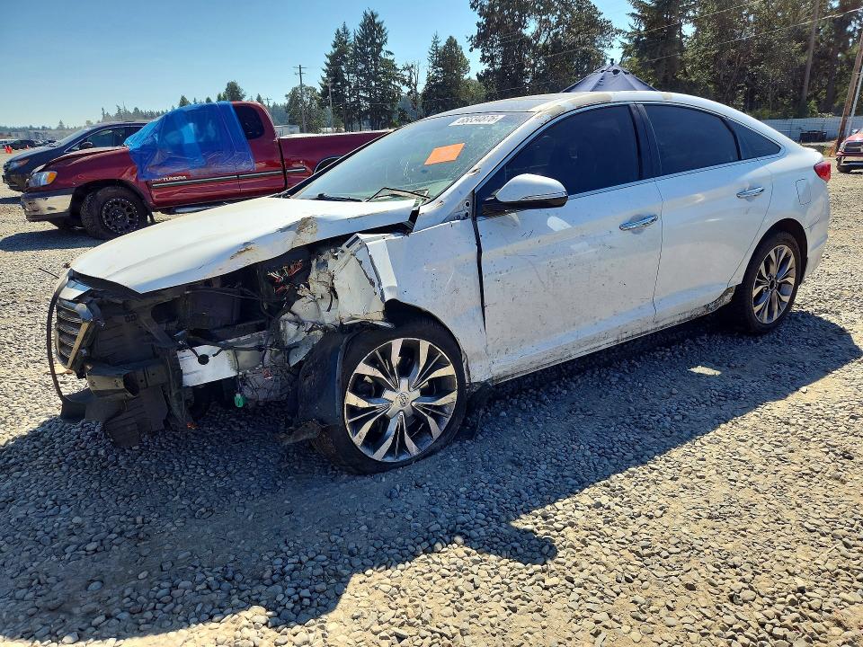 HYUNDAI SONATA 2015 with VIN 5NPE34AB2FH247360 - Photo from auction