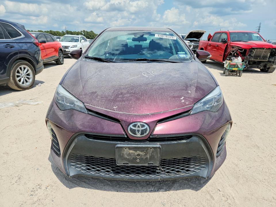 Снимка 5 от търг – 2017 TOYOTA COROLLA с VIN 5YFBURHE7HP633775