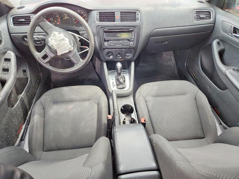 Снимка 8 от търг – 2013 VOLKSWAGEN JETTA с VIN 3VW2K7AJ1DM293796