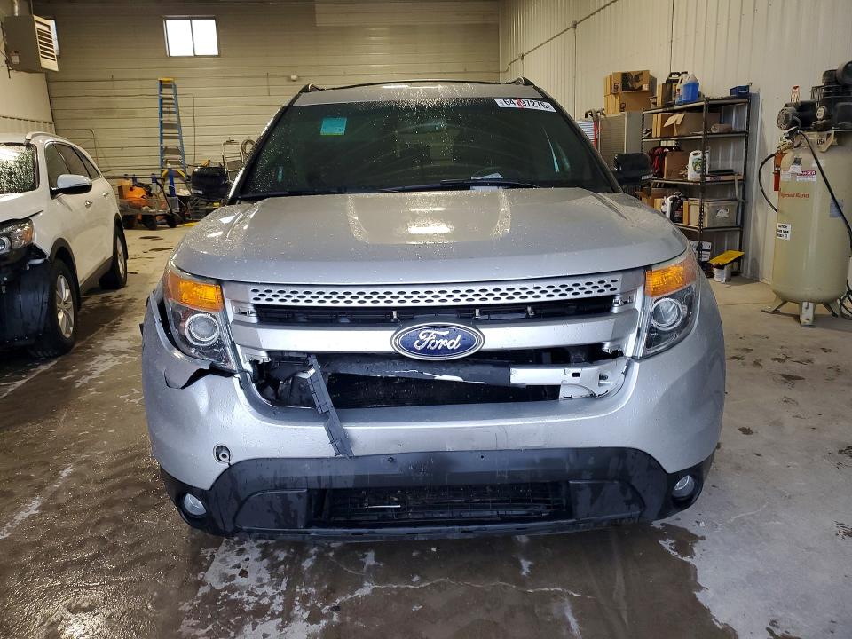 Photo 5 from auction – 2015 FORD EXPLORER with VIN 1FM5K8D81FGA39237
