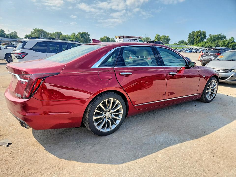 Photo 3 from auction – 2019 CADILLAC CT6 with VIN 1G6KD5RS2KU134196