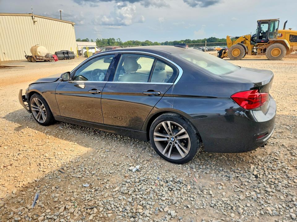 Photo 2 from auction – 2016 BMW 328 with VIN WBA8E9G5XGNT47114
