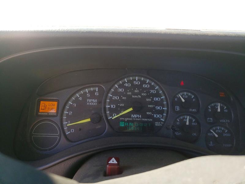Photo 9 from auction – 2000 CHEVROLET SILVERADO with VIN 1GCEC14V3YE274753