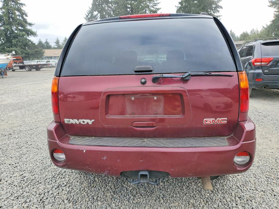 Photo 6 from auction – 2005 GMC ENVOY with VIN 1GKDS13S252195131