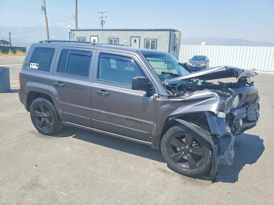 Photo 4 from auction – 2015 JEEP PATRIOT with VIN 1C4NJPBA5FD372713