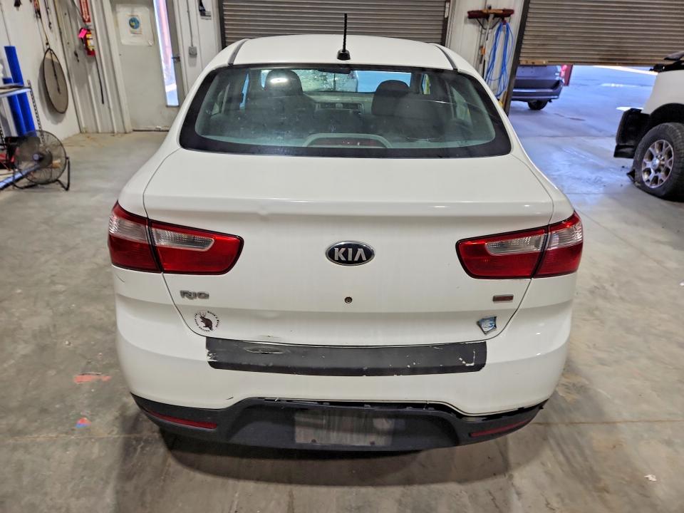 Photo 6 from auction – 2015 KIA RIO with VIN KNADM4A33F6437094