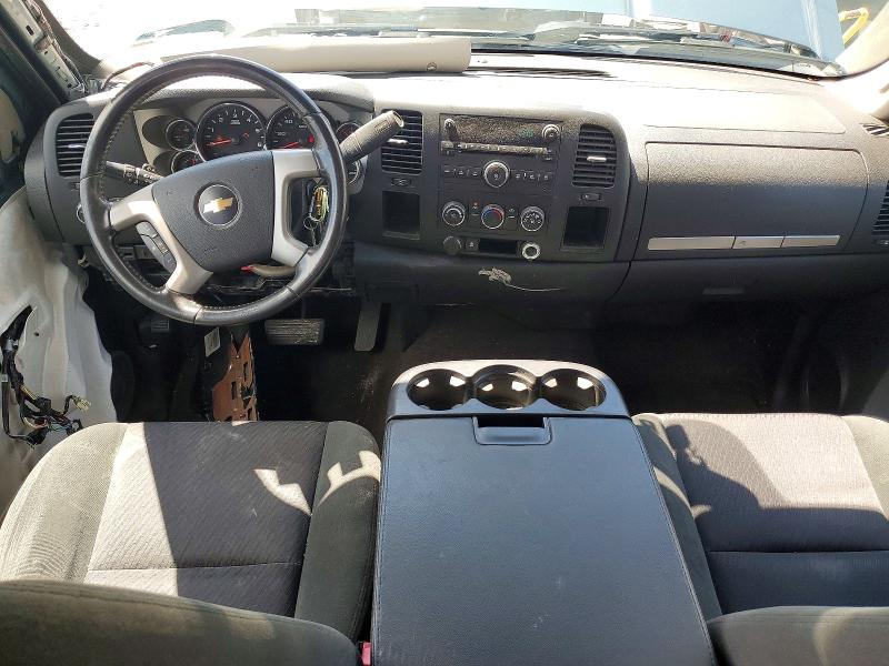 Photo 8 from auction – 2009 CHEVROLET SILVERADO with VIN 3GCEC13309G209305