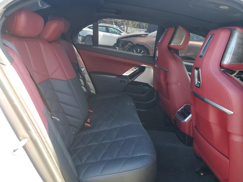 Photo 10 from auction – 2024 BMW 740 with VIN WBA33EH05RCR51454