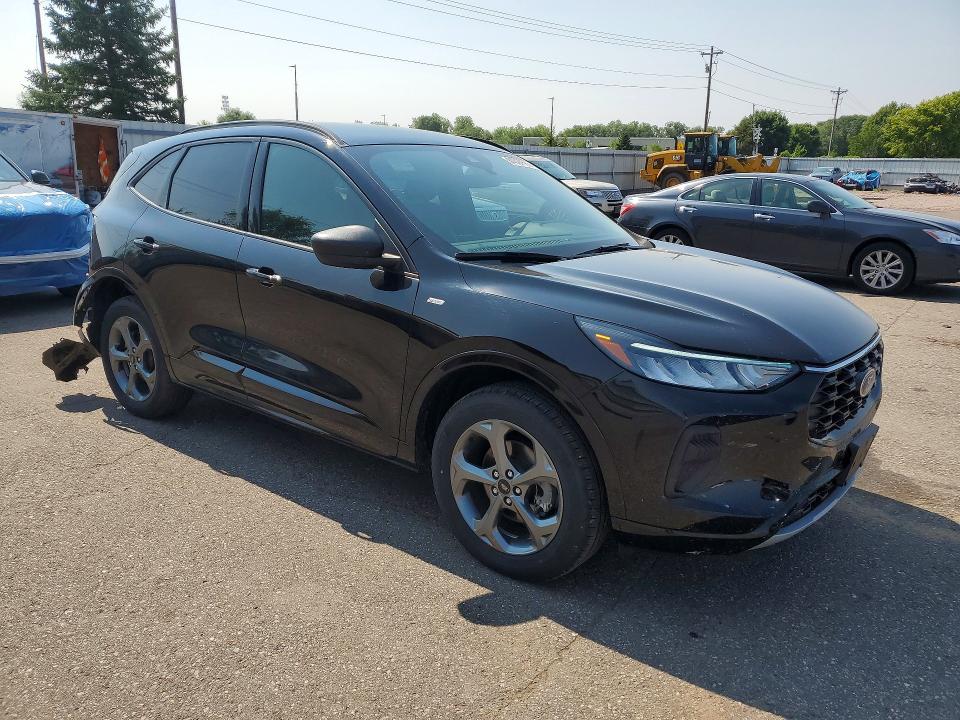 Photo 4 from auction – 2024 FORD ESCAPE with VIN 1FMCU9MN2RUA12454