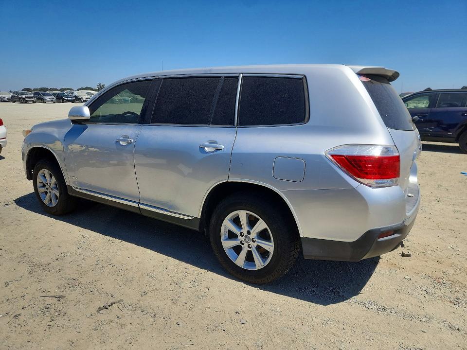 Photo 2 from auction – 2011 TOYOTA HIGHLANDER with VIN 5TDZA3EH3BS010476