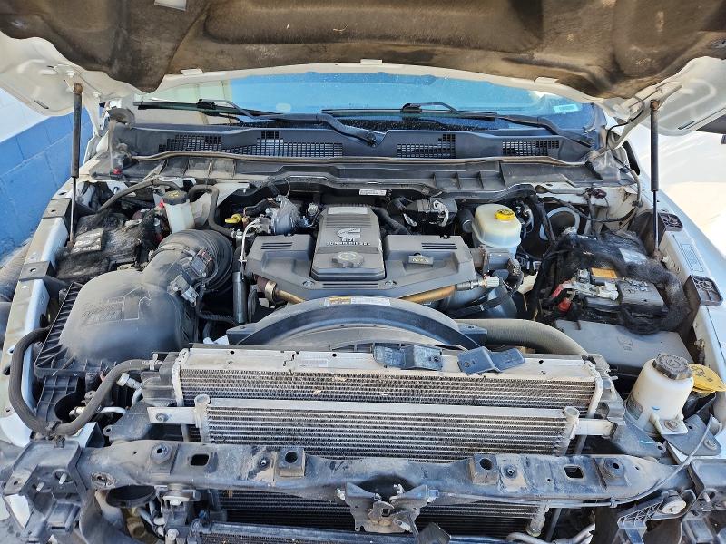 Снимка 11 от търг – 2018 RAM 2500 с VIN 3C6UR5CL7JG257445