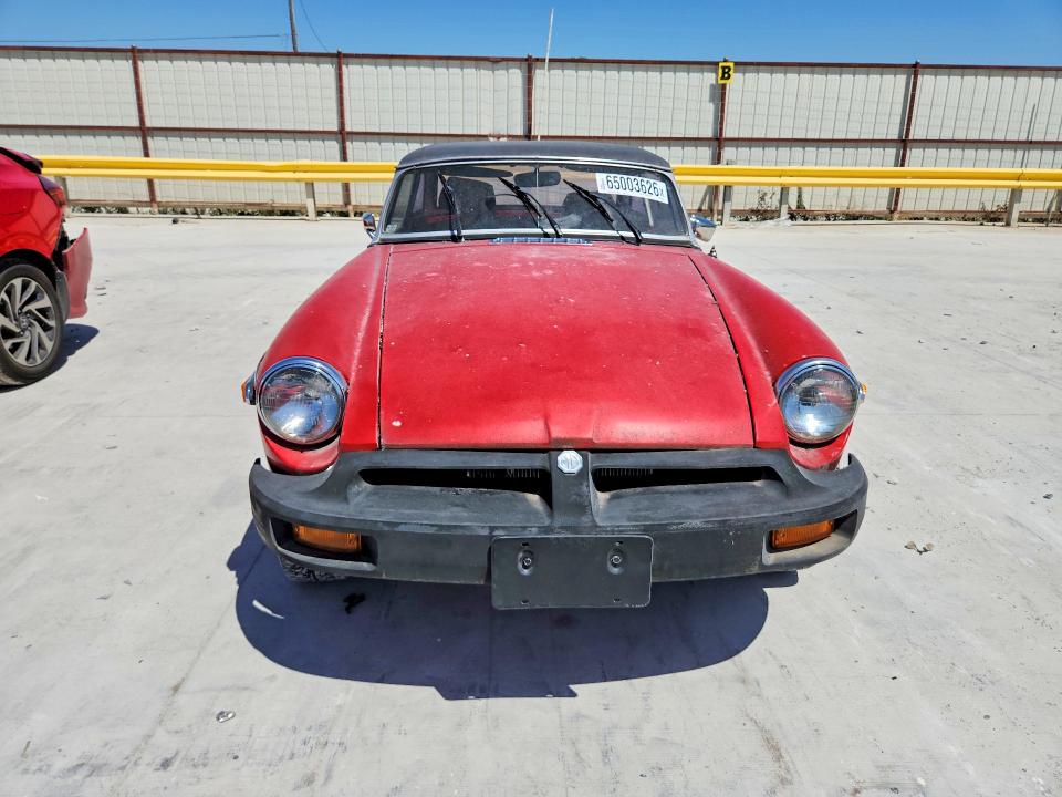 Photo 5 from auction – 1977 MG MGB with VIN GHN5UH426129G