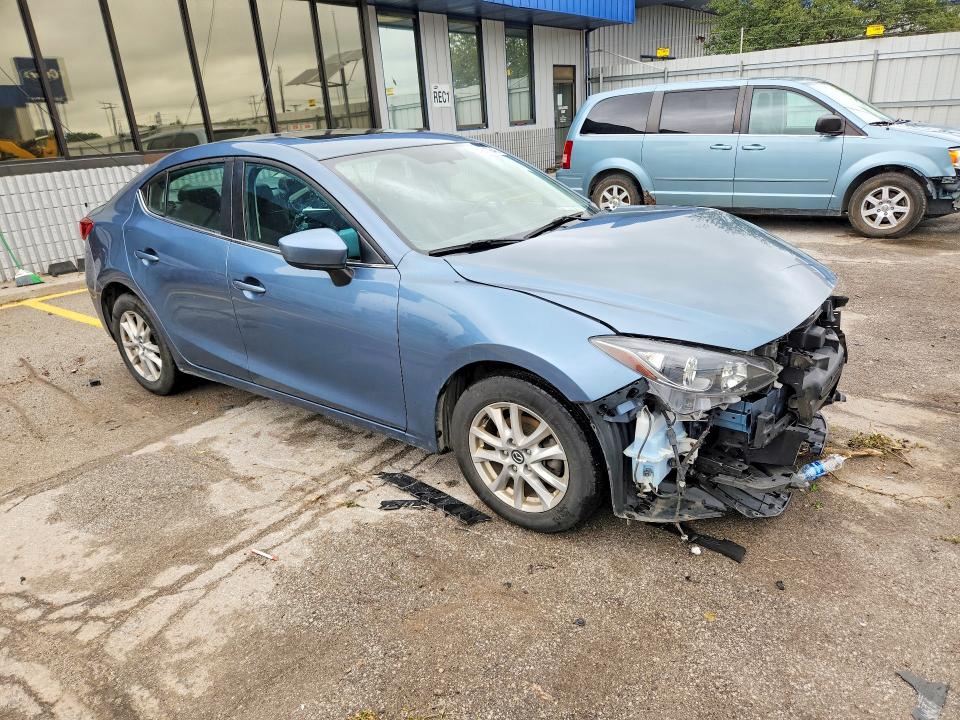 Photo 4 from auction – 2015 MAZDA 3 with VIN 3MZBM1W75FM167397