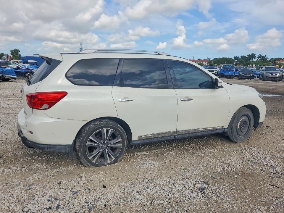 Photo 3 from auction – 2019 NISSAN PATHFINDER with VIN 5N1DR2MN6KC633740