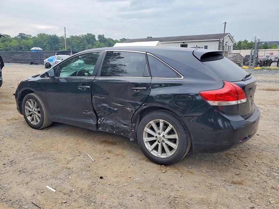 Photo 2 from auction – 2010 TOYOTA VENZA with VIN 4T3ZA3BB0AU034084