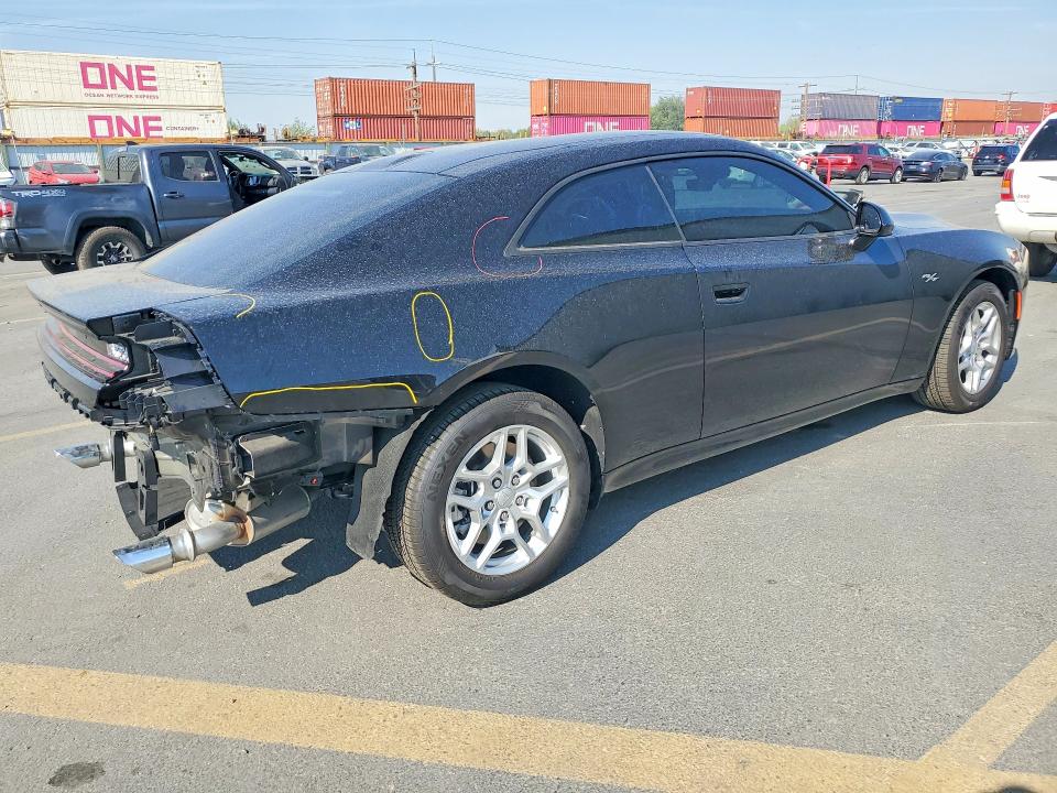 Снимка 3 от търг – 2026 DODGE CHARGER с VIN 2C3CDAPP5TR249242