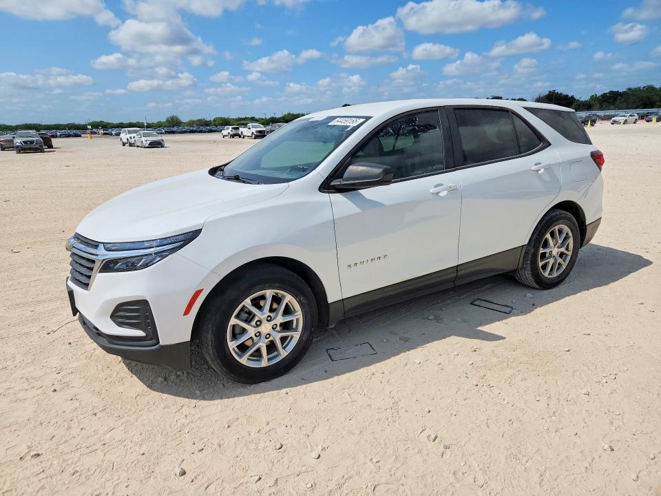 CHEVROLET EQUINOX 2022 with VIN 3GNAXHEV9NS147069 - Photo from auction