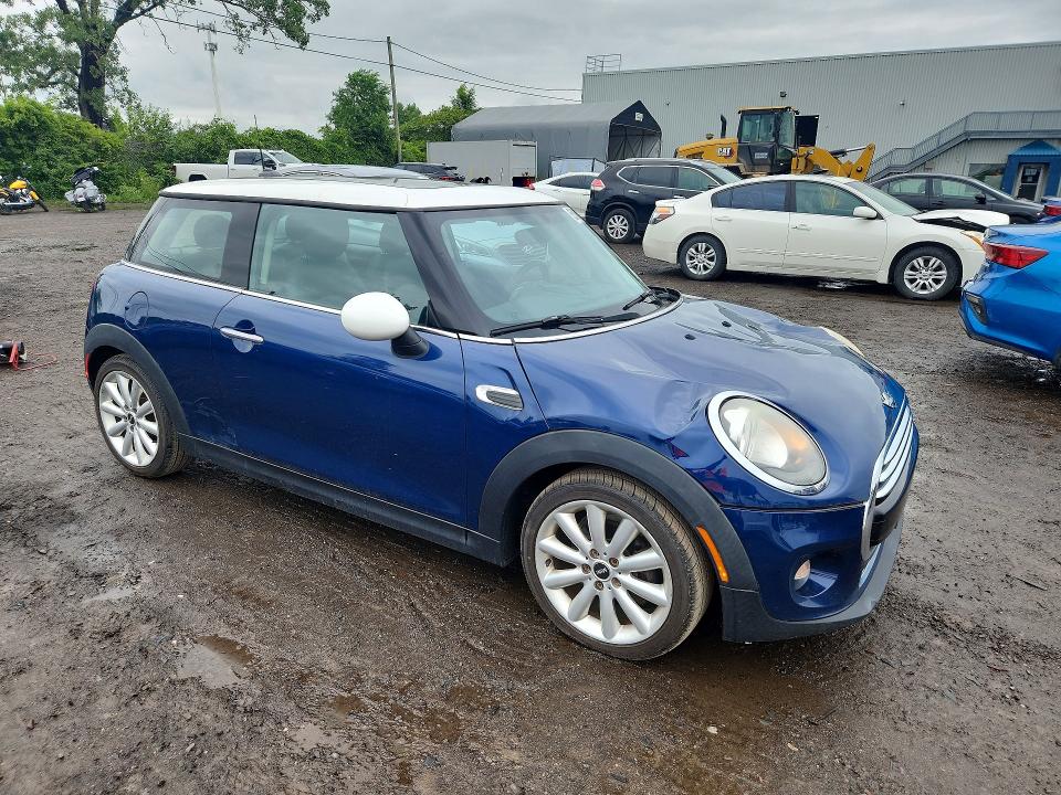 Photo 4 from auction – 2016 MINI COOPER with VIN WMWXP5C50GT739485