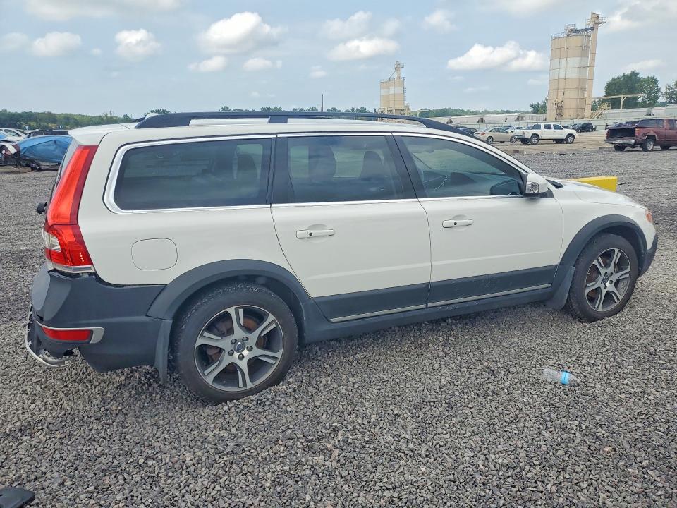 Photo 3 from auction – 2015 VOLVO XC70 with VIN YV4902NK6F1209479