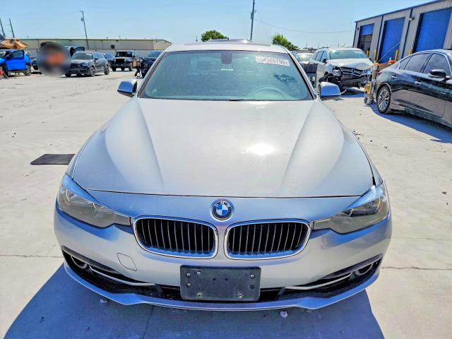 Photo 5 from auction – 2016 BMW 328 with VIN WBA8E9C53GK648105